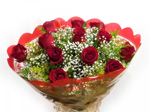 Buque com 12 Rosas Nacionais Vermelha